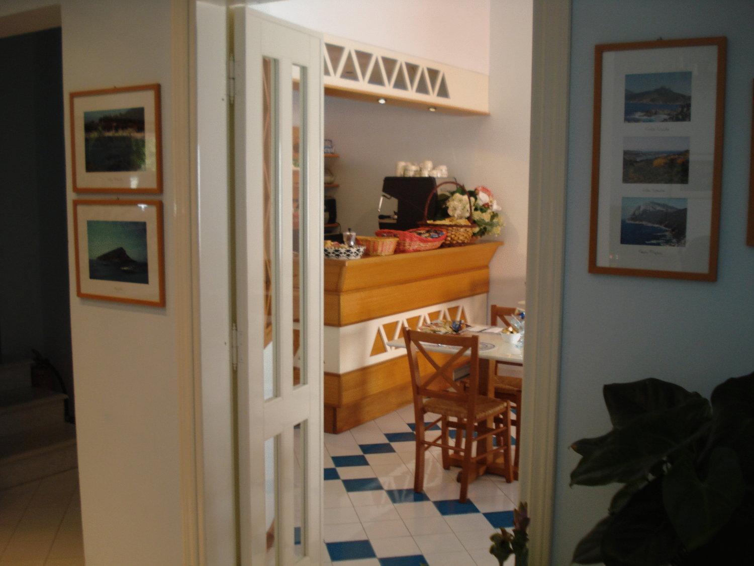 Hotel La Lampara Golfo Aranci Exteriör bild