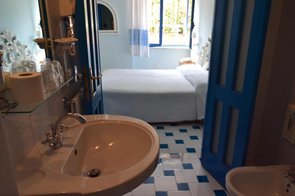 Hotel La Lampara Golfo Aranci Rum bild