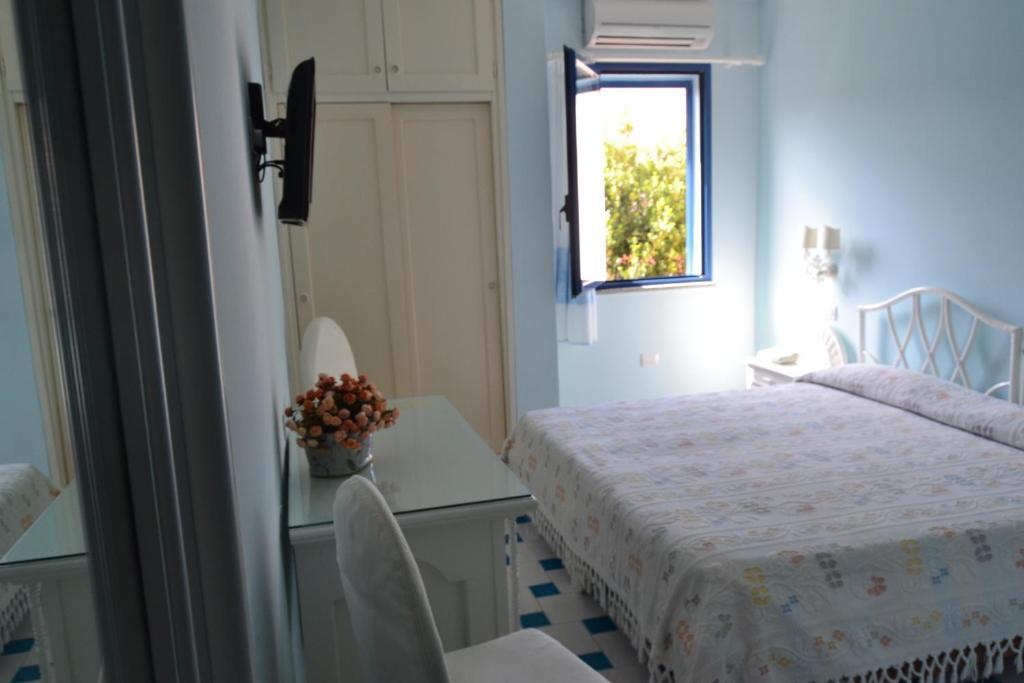 Hotel La Lampara Golfo Aranci Rum bild