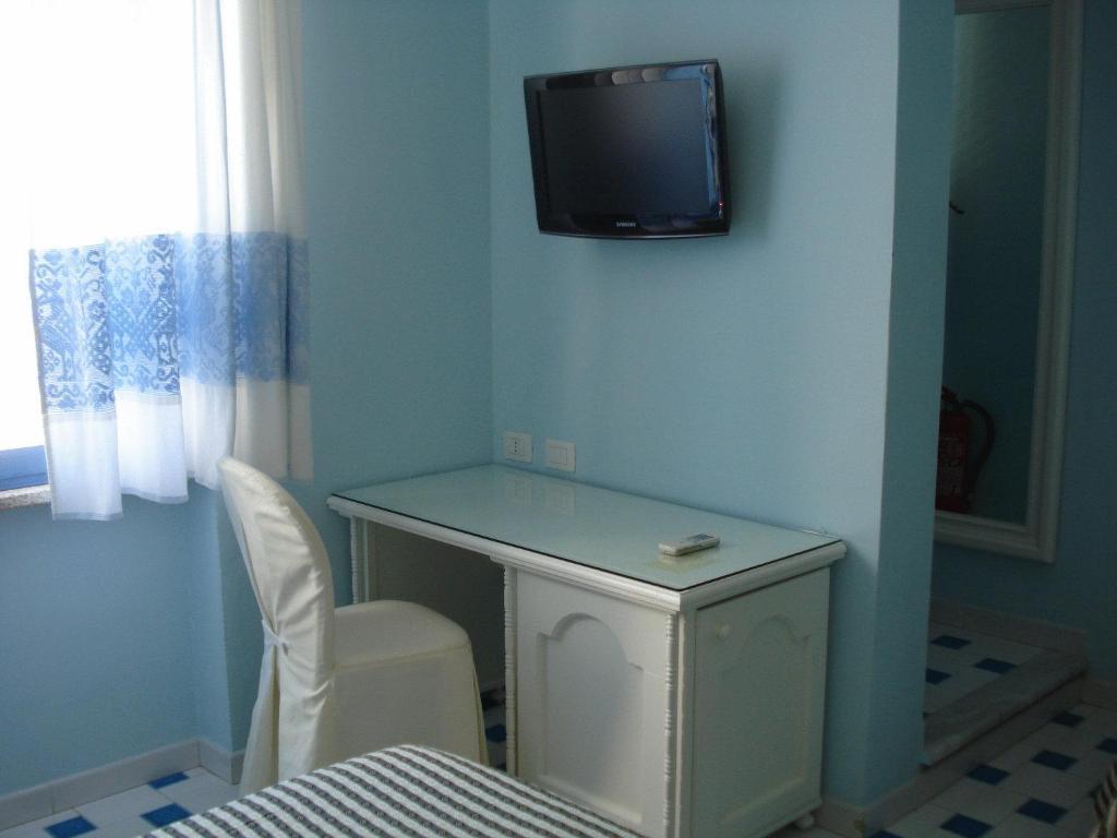 Hotel La Lampara Golfo Aranci Exteriör bild